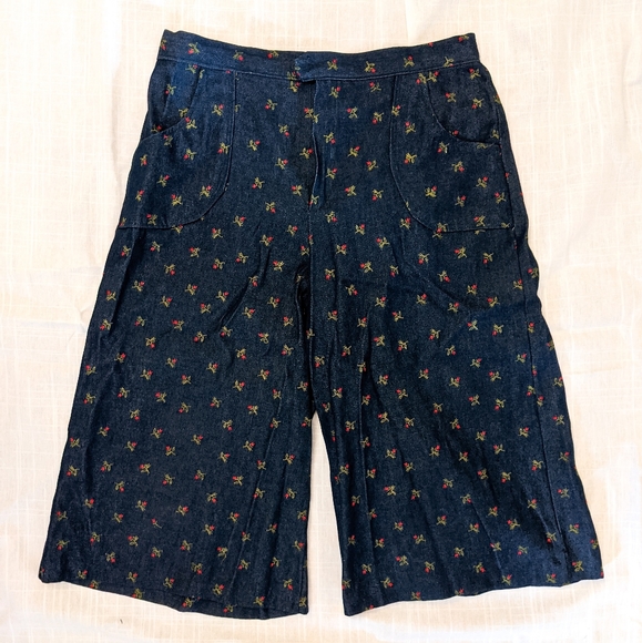 Rose stitched Denim Culottes - Picture 1 of 2